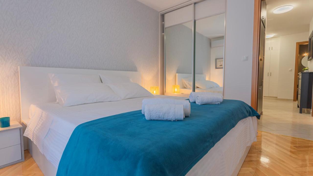 New Delux Green Garden Apartment With Hotube **** Split Bagian luar foto